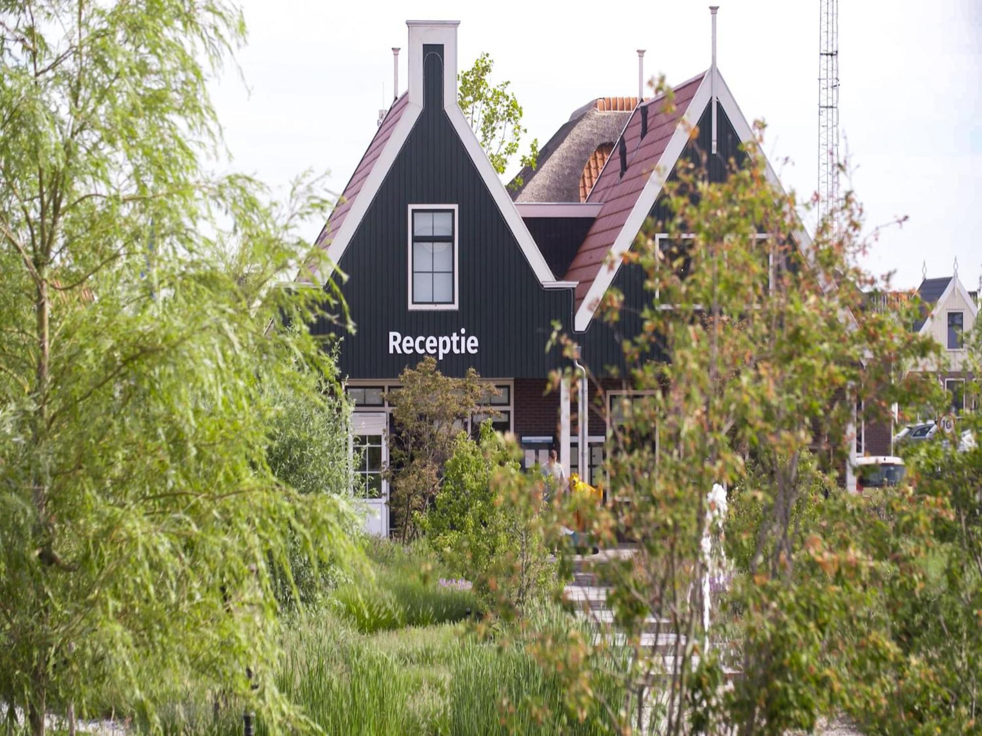 Detached Holiday Home Near Amsterdam Uitdam Exterior photo