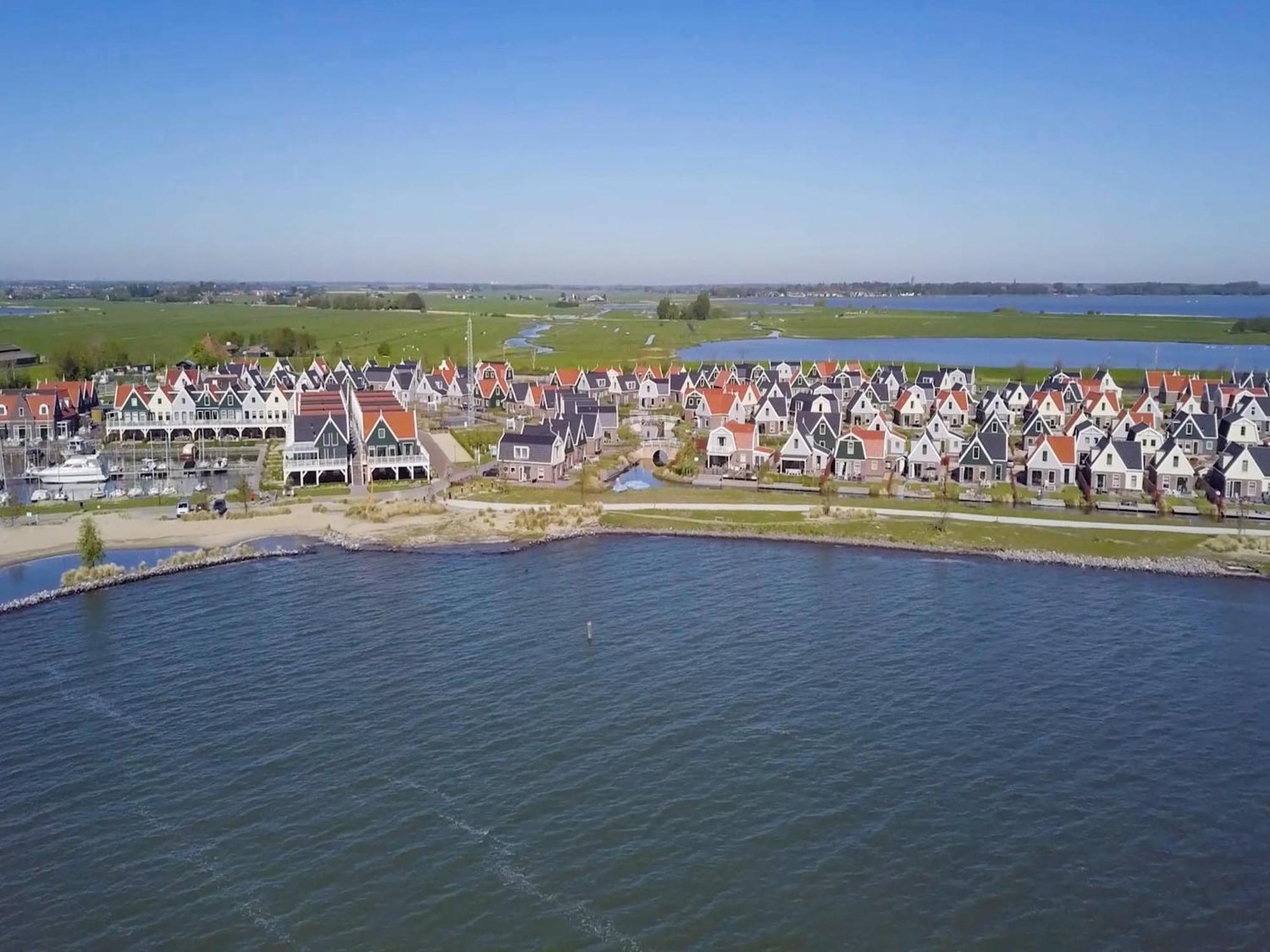 Detached Holiday Home Near Amsterdam Uitdam Exterior photo